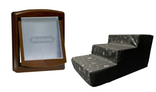 Průchozí dvířka a schody